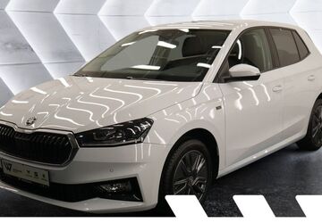 Skoda Fabia 14.391 km 23.690 &euro; Gelnhausen 63571