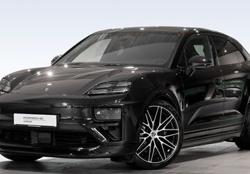 Porsche Macan 9.900 km 113.490 &euro; Düsseldorf 40468