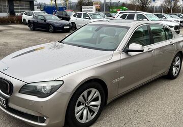 BMW 740 193.000 km 8.900 &euro; Fellbach 70736