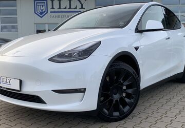 Tesla Model Y 35.430 km 39.950 &euro; Hatten | Sandkrug 26209