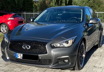 INFINITI Q50 137.884 km 18.900 &euro; Neufahrn bei Freising 85375