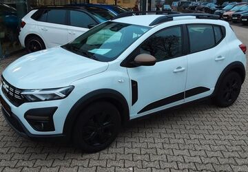 Dacia Sandero 12.300 km 15.990 &euro; Monschau (bei Aachen) 52156