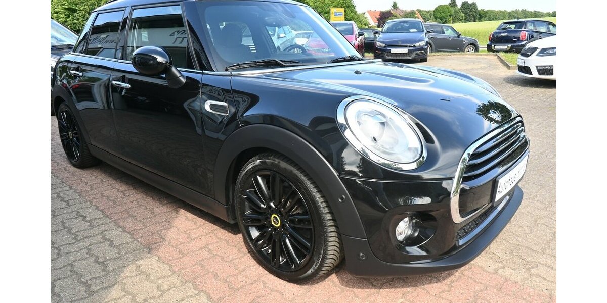 Mini Cooper 5-Türer Aut Navi Leder LED PDC 17erAlus 100.000 km 14.400 &euro; Seevetal - Hittfeld 21218