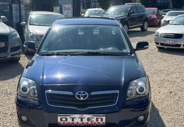 Toyota Avensis 118.000 km 4.990 &euro; Singen 78224