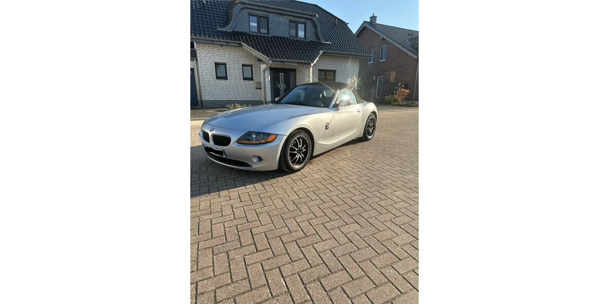 BMW Z4 203.000 km 7.300 &euro; Baesweiler 52499