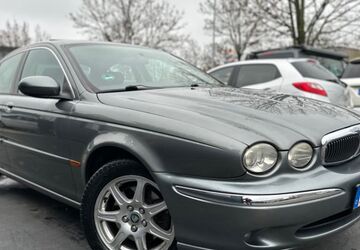 Jaguar X-Type 114.000 km 6.390 &euro; berlin 12681
