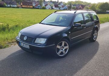VW Bora 202.000 km 2.950 &euro; HÖCHSTADT 91315
