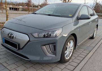 Hyundai IONIQ 59.000 km 15.499 &euro; Regensburg 93049