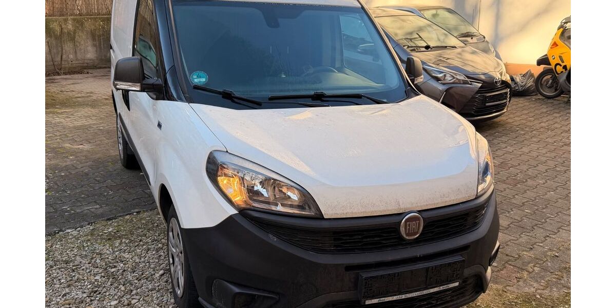 Fiat Doblo 125.000 km 8.900 &euro; Wendelstein 90530