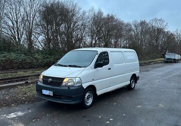 Toyota Hiace 163.441 km 8.750 &euro; HAMBURG 22113
