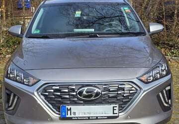Hyundai IONIQ 92.300 km 17.200 &euro; München 81377