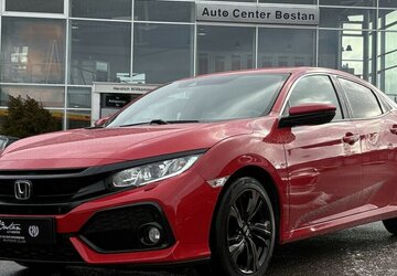 Honda Civic 5-trg.1.0 Elegance KAMERA/NAVI/DAB/AHK/SHZ 128.718 km 13.900 &euro; Villingen-Schwenningen 78054