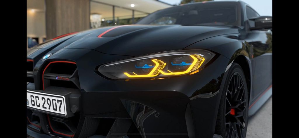 BMW M4 2.000 km 165.000 &euro; Harsewinkel 33428