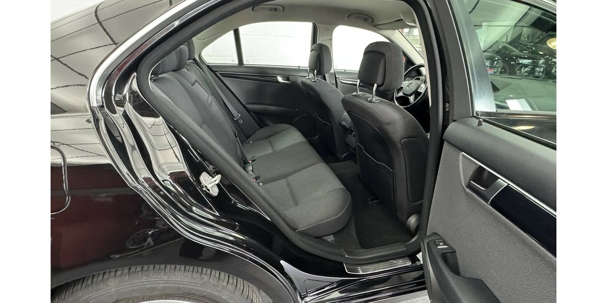 Mercedes-Benz C 220 CDI BlueEfficiency Sitzheizung Navi 186.000 km 6.850 &euro; Lich 35423