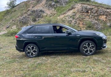 Suzuki Across 3.000 km 42.990 &euro; Königsbrunn 86343