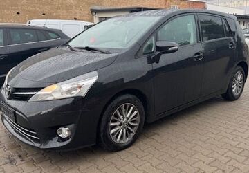 Toyota Verso 187.000 km 6.490 &euro; Halle 06118