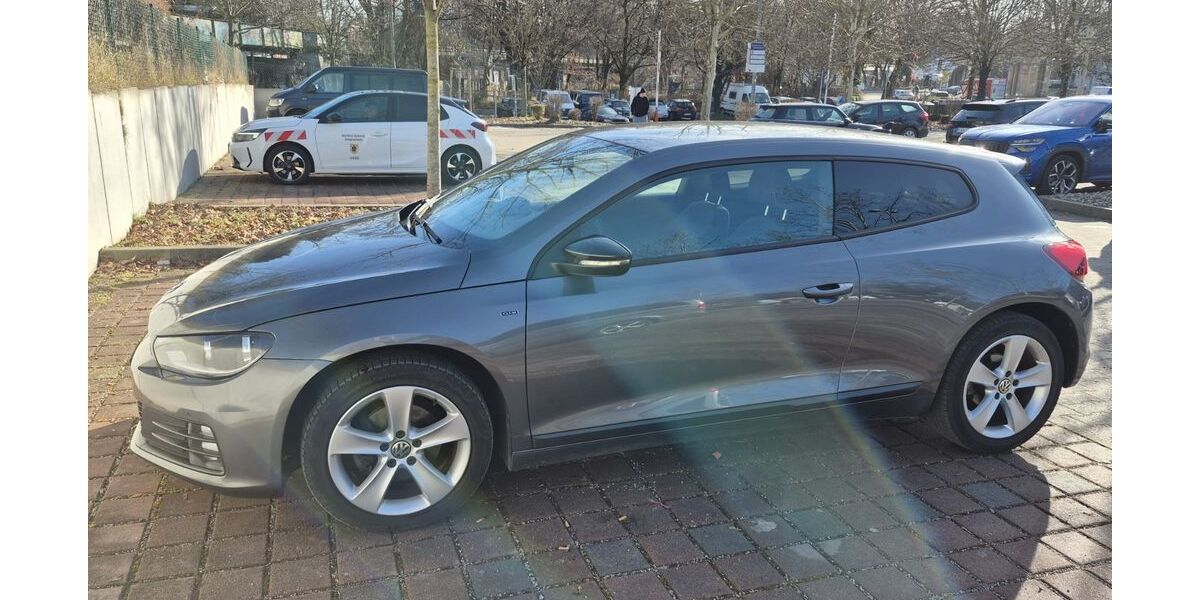VW Scirocco 152.000 km 8.500 &euro; München 80469