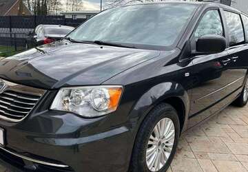 Lancia Voyager 205.977 km 8.990 &euro; Versmold 33775