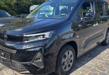 Opel Combo Life 1.020 km 25.280 &euro; Haßfurt 97437