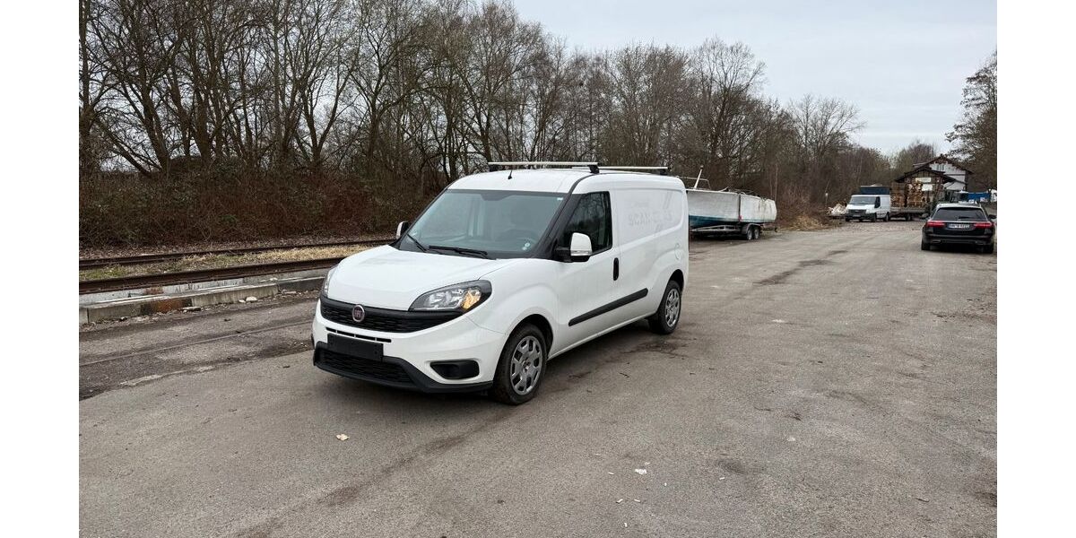 Fiat Doblo 117.661 km 5.400 &euro; HAMBURG 22113