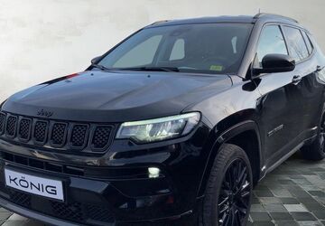 Jeep Compass 27.379 km 27.599 &euro; Teltow 14513