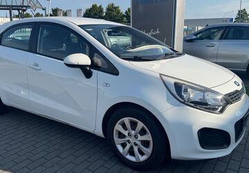Kia Rio 189.550 km 3.500 &euro; Werl 59457