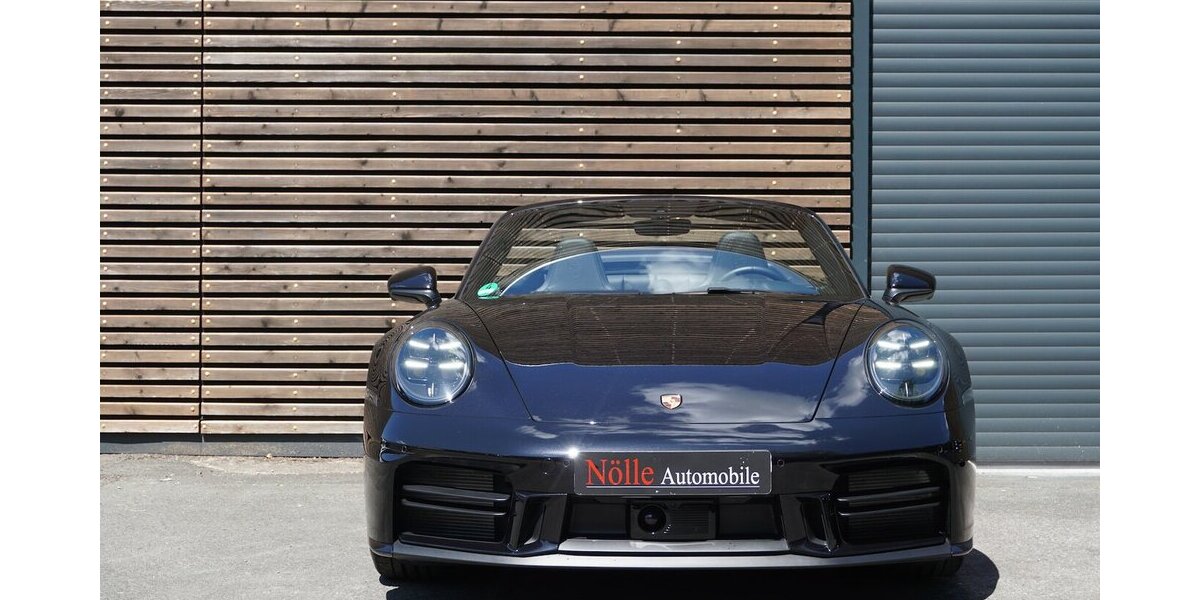 Porsche 911 Carrera S Matrix 360° Bose Carbon PPF NP205t 5.890 km 174.700 &euro; Wuppertal 42327