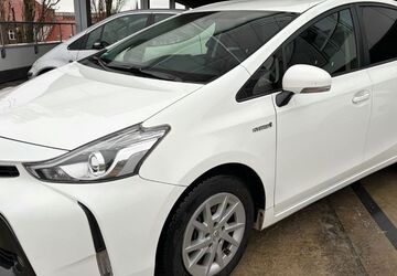 Toyota Prius 122.000 km 19.999 &euro; Berlin 12163