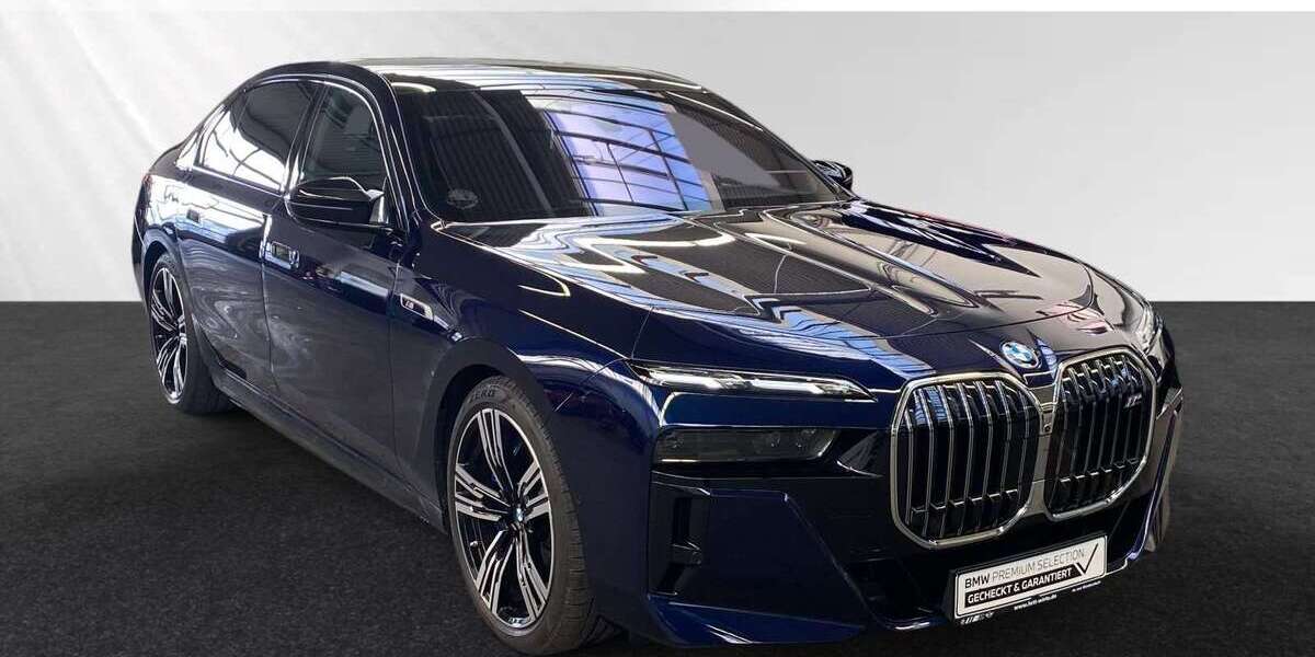 BMW 760 9.100 km 126.900 &euro; Moers 47441