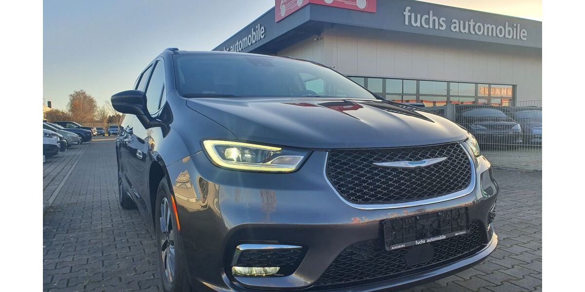 Chrysler Pacifica 87.103 km 39.790 &euro; Augsburg 86165