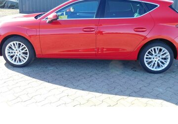 Seat Leon 1.4 Styl TSI Xxcellence DSG Hybrid/Benzin 27.500 km 19.990 &euro; Vordorf 38533