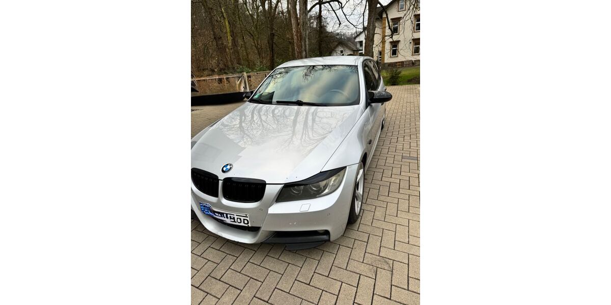 BMW 335 320.000 km 6.190 &euro; Engelskirchen 51766