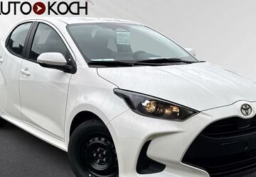 Toyota Yaris 4.500 km 21.888 &euro; Eschweiler 52249