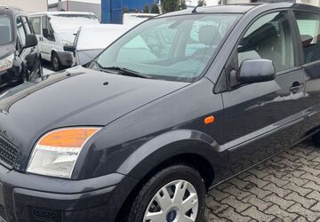 Ford Fusion 146.000 km 3.500 &euro; Beselich- Obertiefenbach 65614