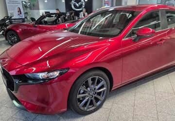 Mazda 3 1.074 km 27.000 &euro; Datteln 45711