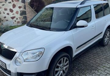 Skoda Yeti 115.000 km 9.500 &euro; Wolken 56332
