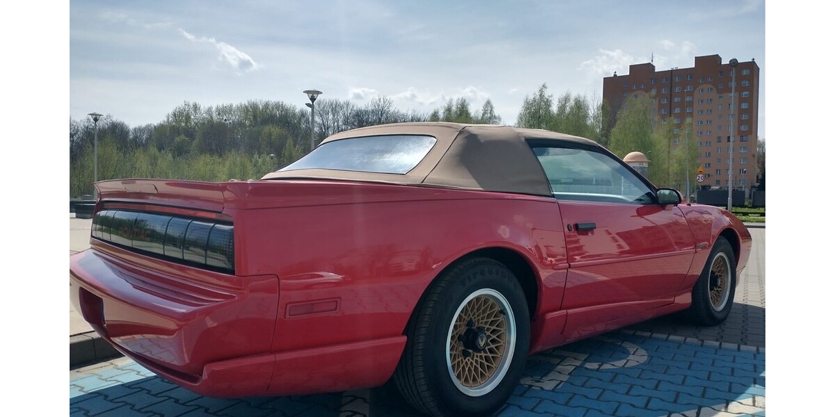 Pontiac Firebird 25.000 km 21.000 &euro; Sosnowiec 