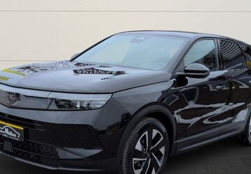 Opel Grandland (X) 13.086 km 29.945 &euro; Gnarrenburg 27442