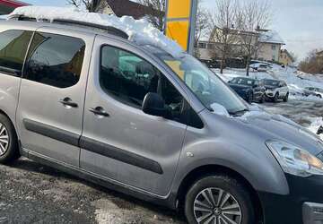 Peugeot Partner 139.500 km 9.850 &euro; Schönberg 94513