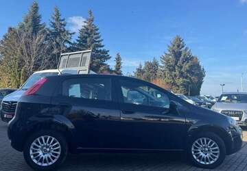 Fiat Punto 69.775 km 6.900 &euro; Zörbig 06780