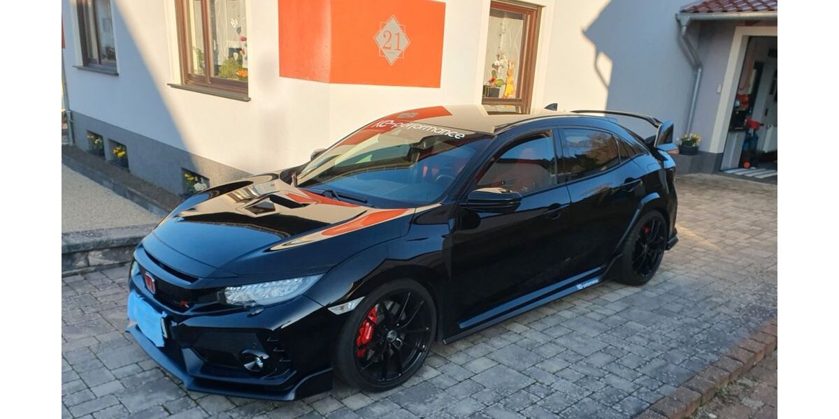 Honda Civic 35.000 km 37.900 &euro; Schwalbach 66773