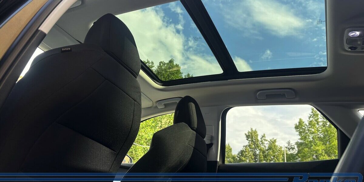 Peugeot 3008 1.2 130*Pano*NAV*SHZ*Termpo*Dig.Cockpit* 98.002 km 12.990 &euro; Berlin 13187
