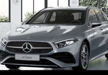 Mercedes-Benz A 180 9.900 km 30.990 &euro; Düsseldorf 40470