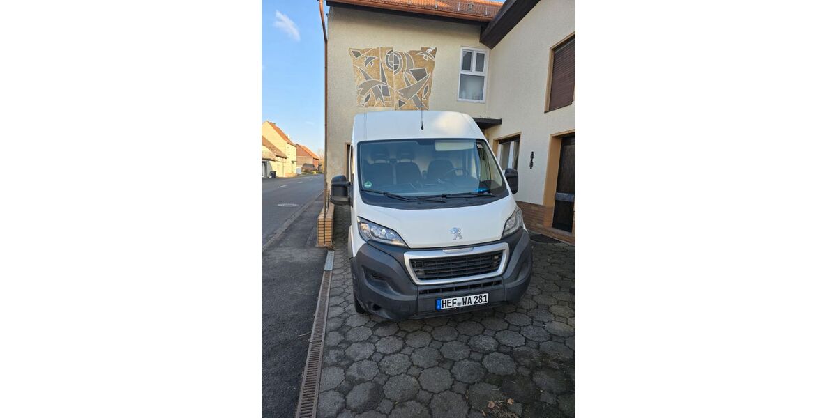 Peugeot Boxer 220.000 km 11.000 &euro; bad hersfeld 36251