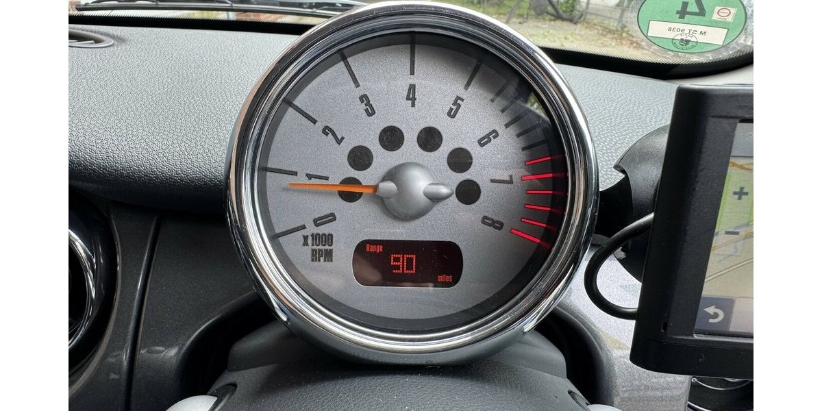 Mini Cooper S UnionJack foliert dt. Zulassung MwSt. !!! 104.177 km 7.999 &euro; Hamburg 22339