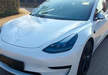 Tesla Model 3 143.000 km 22.100 &euro; Wildeshausen 27793