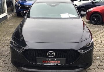 Mazda 3 2.118 km 32.690 &euro; Landshut 84030
