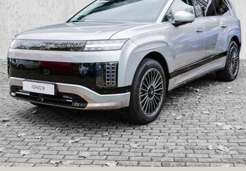 Hyundai IONIQ 9 2.140 km 73.350 &euro; Köln 50968