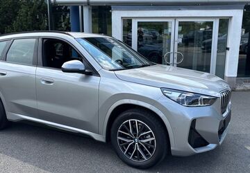 BMW X1 5.666 km 39.998 &euro; Gersdorf 09355
