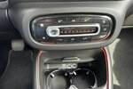 Smart EQ fortwo electric drive EQ Prime Glasdach LED 19.071 km 13.900 &euro; Mainz 55122